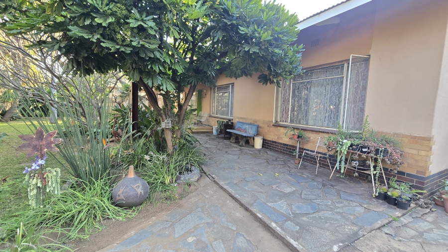 3 Bedroom Property for Sale in Oos Einde North West